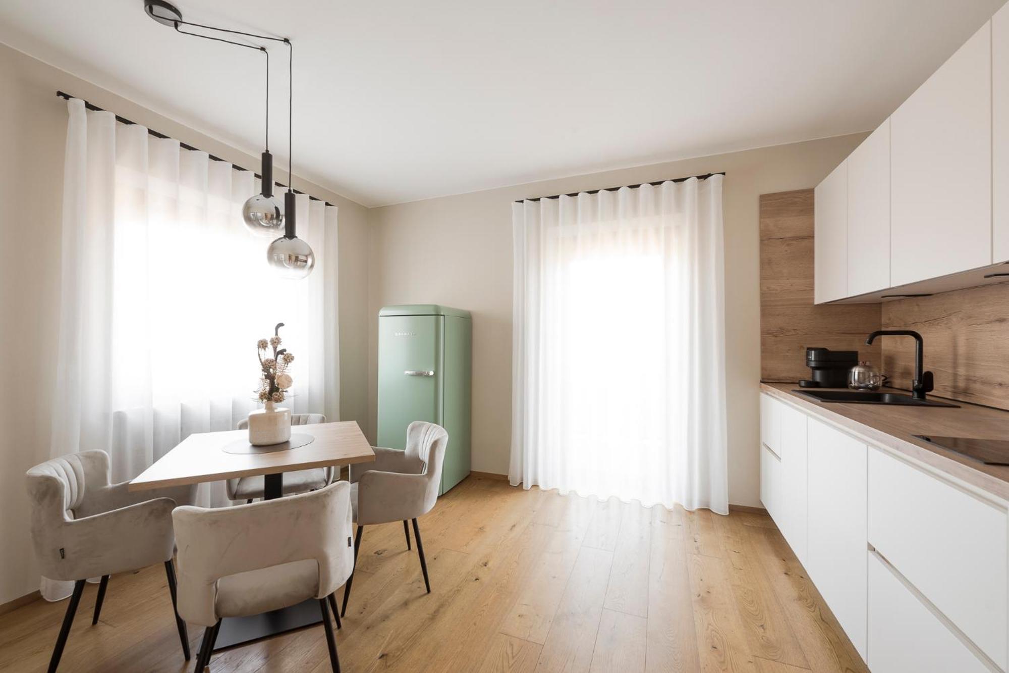 Boutique Hotel Wiesenhof - Adults Only Лана Екстериор снимка