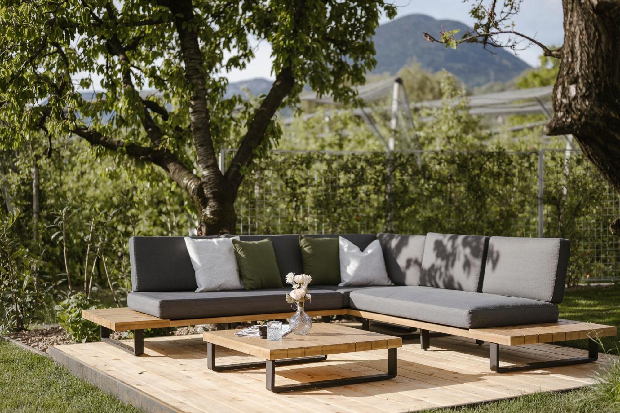 Boutique Hotel Wiesenhof - Adults Only Лана Екстериор снимка